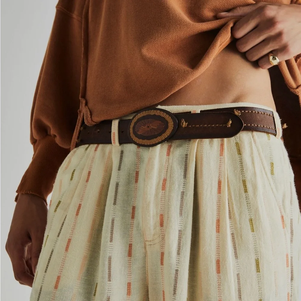 Free People Back in the Saddle Brown Leather Buckle Belt S/M - Picture 1 of 1